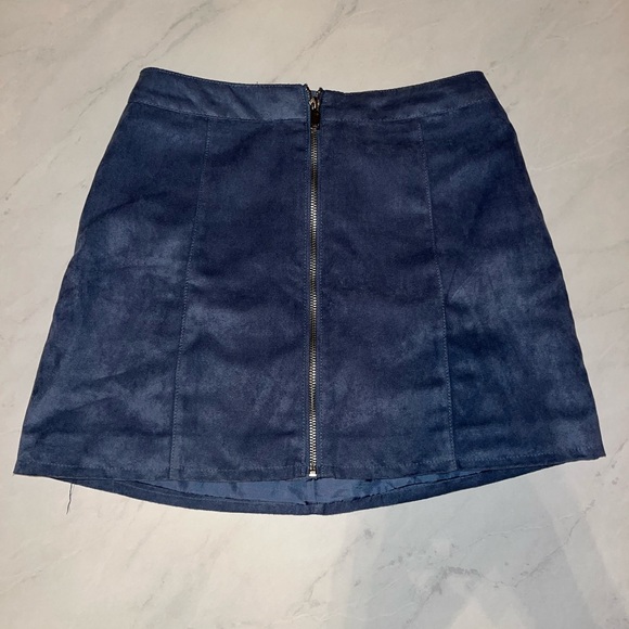 Light Blue H&M skirt - Picture 1 of 2